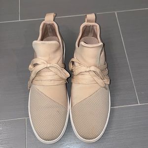 Steve Madden sneakers